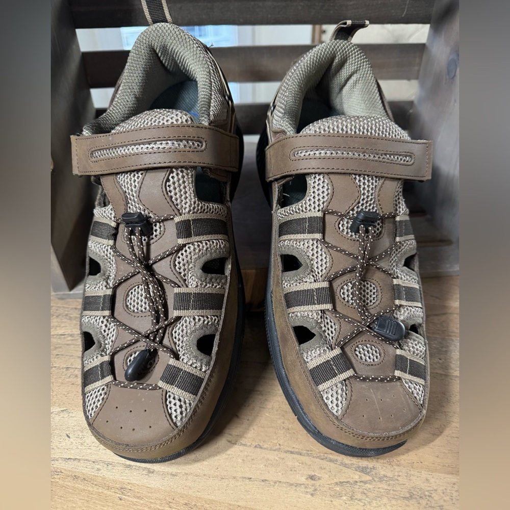 Men’s OrthoFeet Clearwater Orthotic Sandals, Size 13 X-Wide